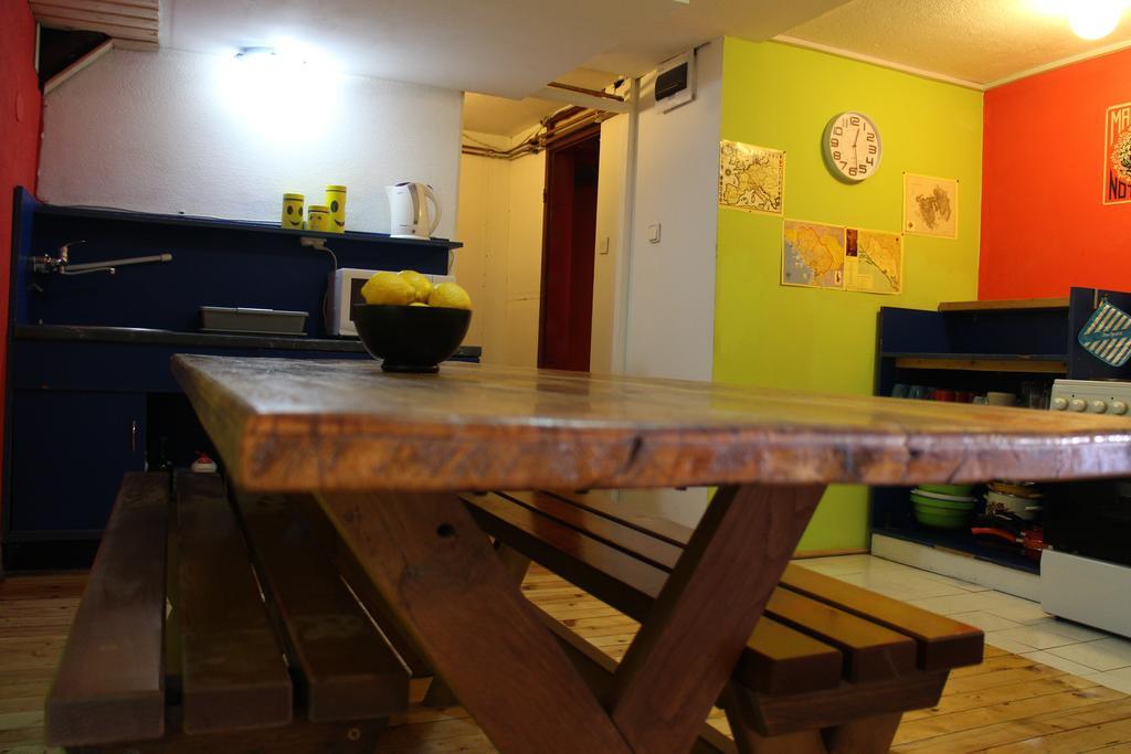 Hostel Hikers Den Zabljak  Ngoại thất bức ảnh