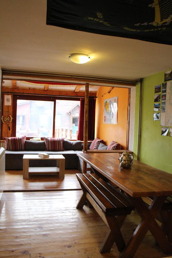 Hostel Hikers Den Zabljak  Ngoại thất bức ảnh